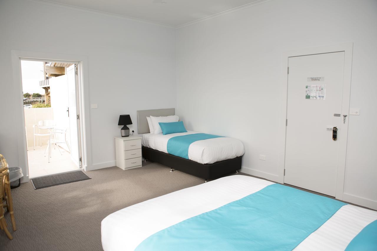 Beach Hotel Burnie Buitenkant foto