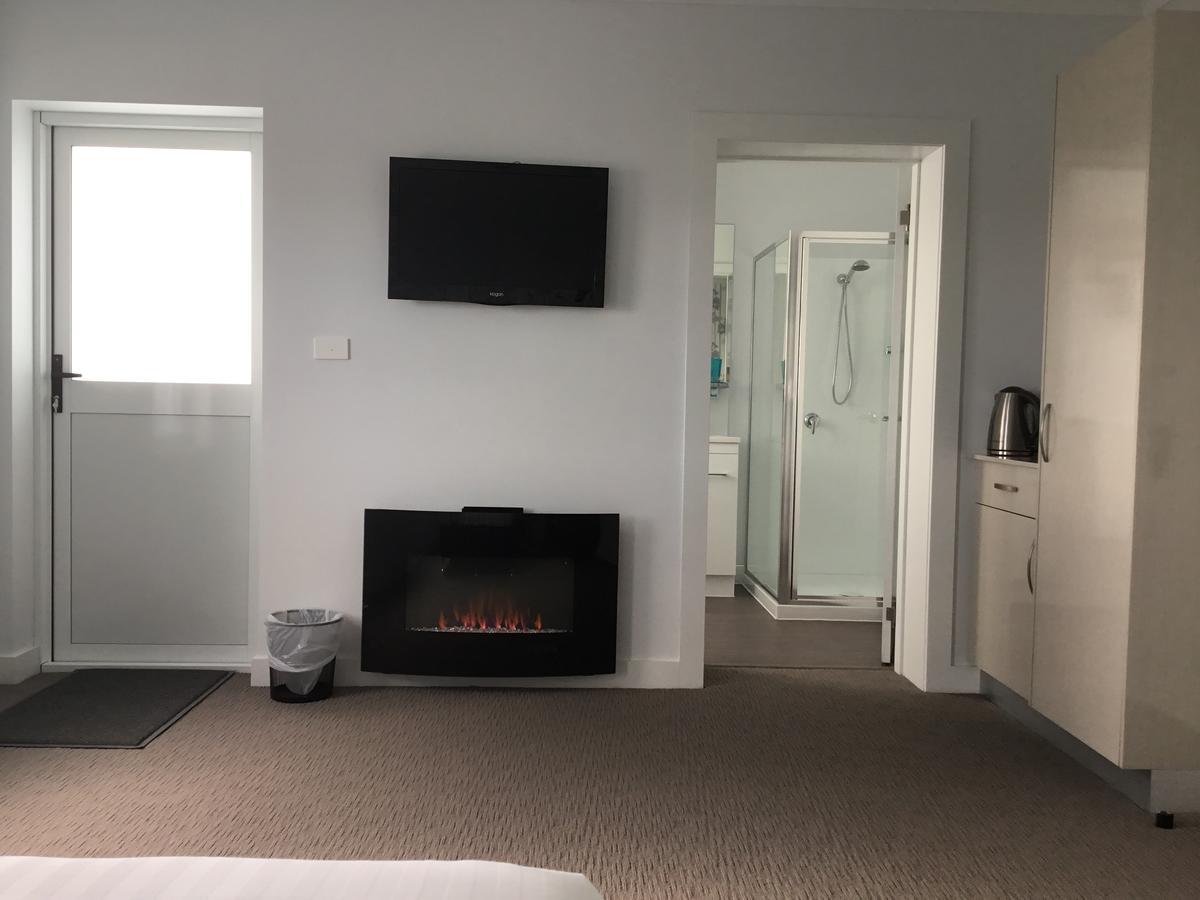 Beach Hotel Burnie Buitenkant foto